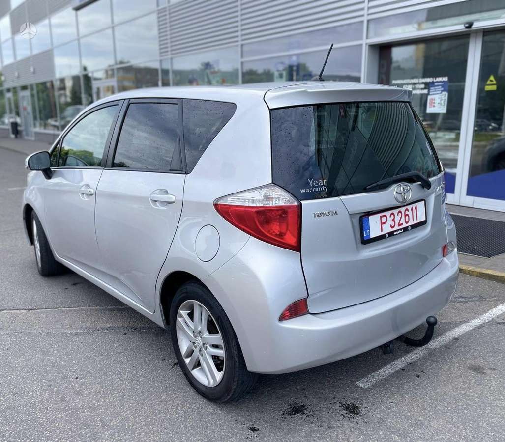 Toyota Verso-S - 6