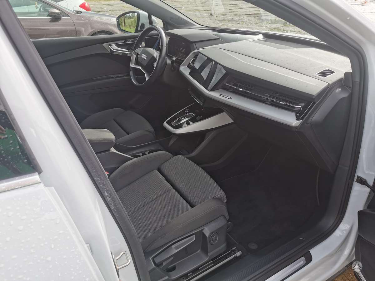 Audi Q4 e-tron, 82 kWh, off-road / crossover