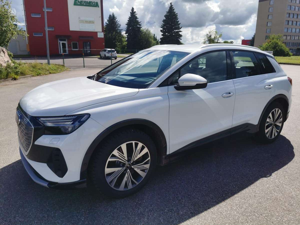 Audi Q4 e-tron, 82 kWh, off-road / crossover