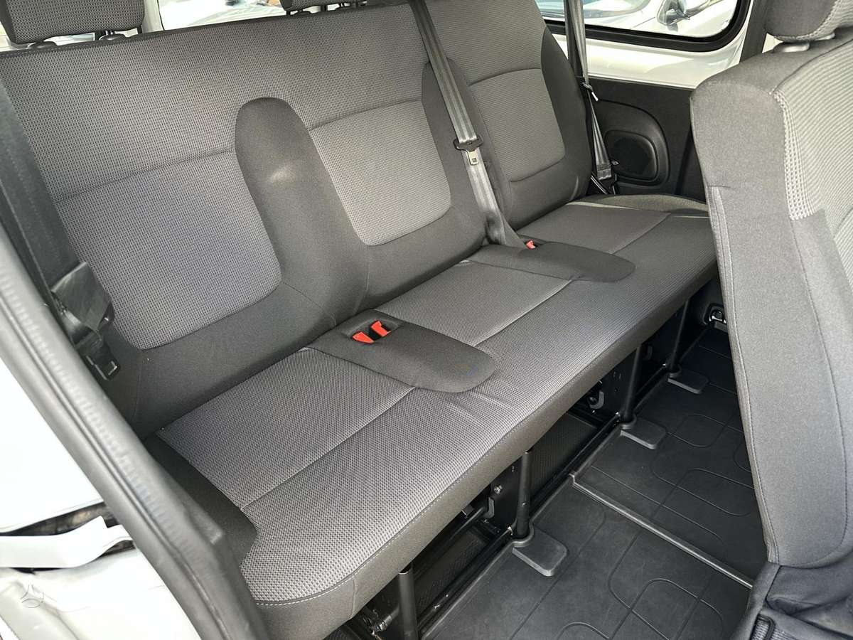 Renault Trafic, 2.0 l., Минивэн