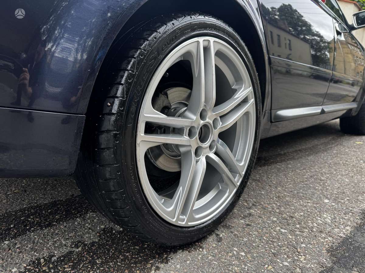 Audi S6, 4.2 l., sedanas