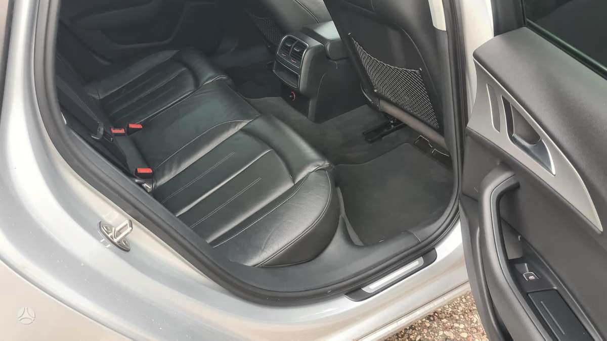 Audi A6, 3.0 l., wagon
