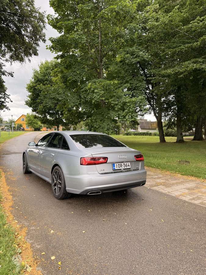 Audi A6, 3.0 l., Седан