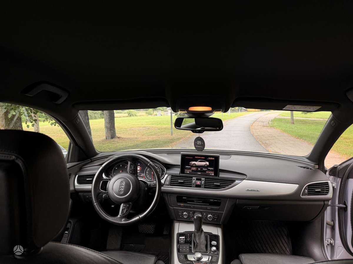 Audi A6, 3.0 l., sedanas