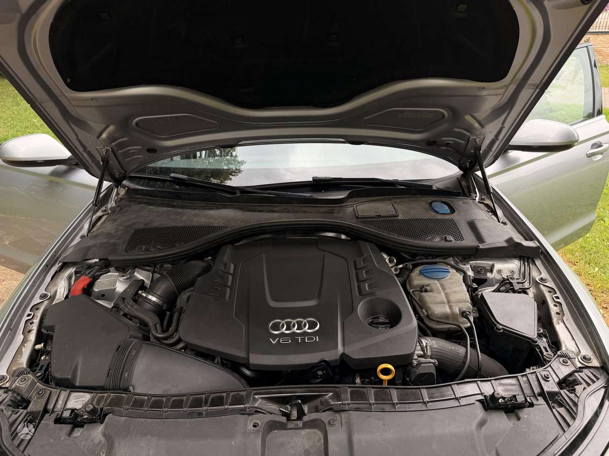 Audi A6, 3.0 l., sedanas