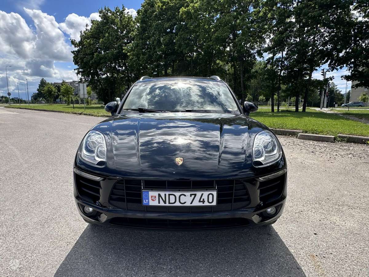 Porsche Macan - 3