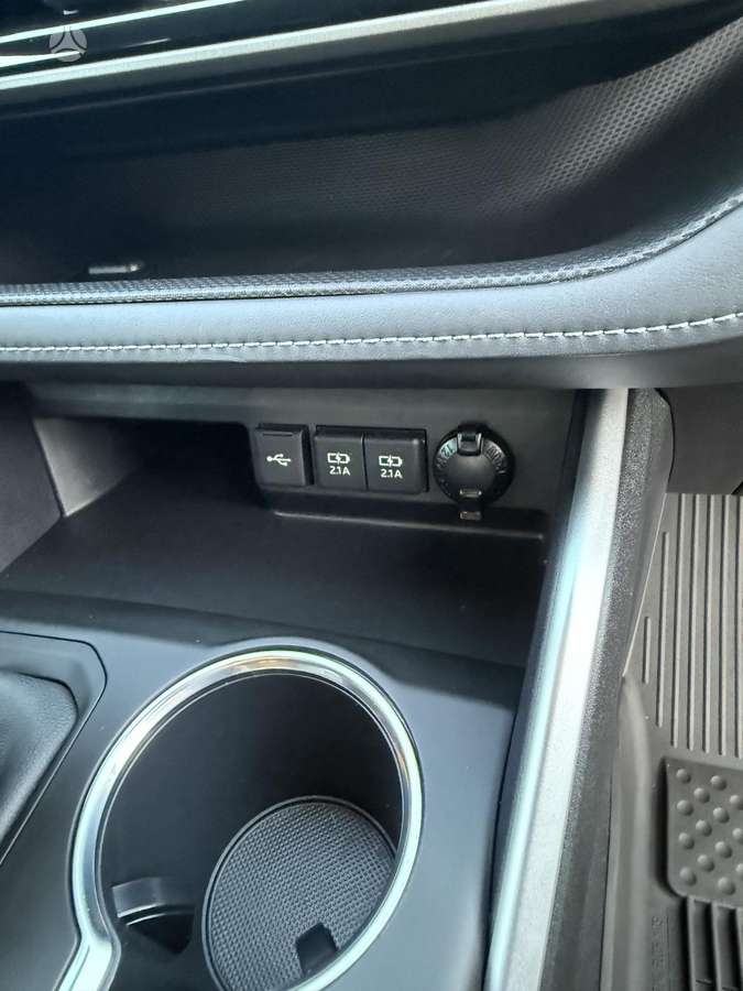 Toyota Highlander - 10