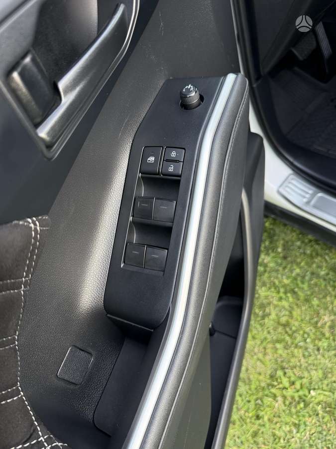 Toyota Highlander - 12