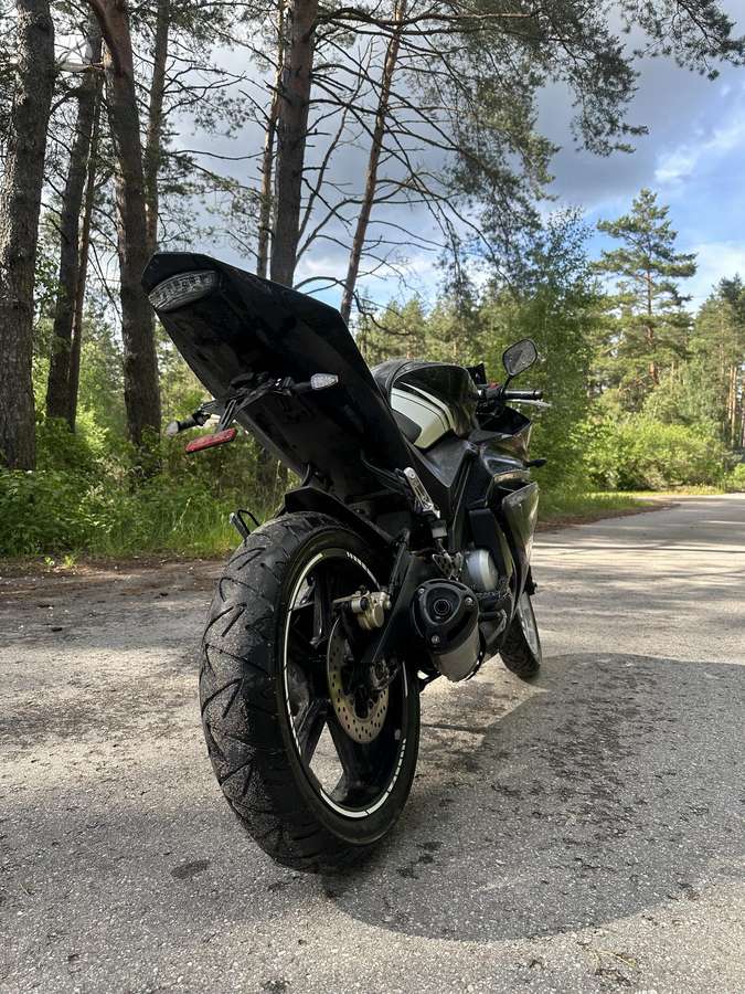 Yamaha YZF 125cc, superbikes
