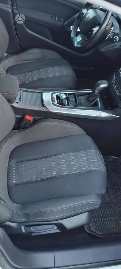 Peugeot 308, 1.2 l., Универсал