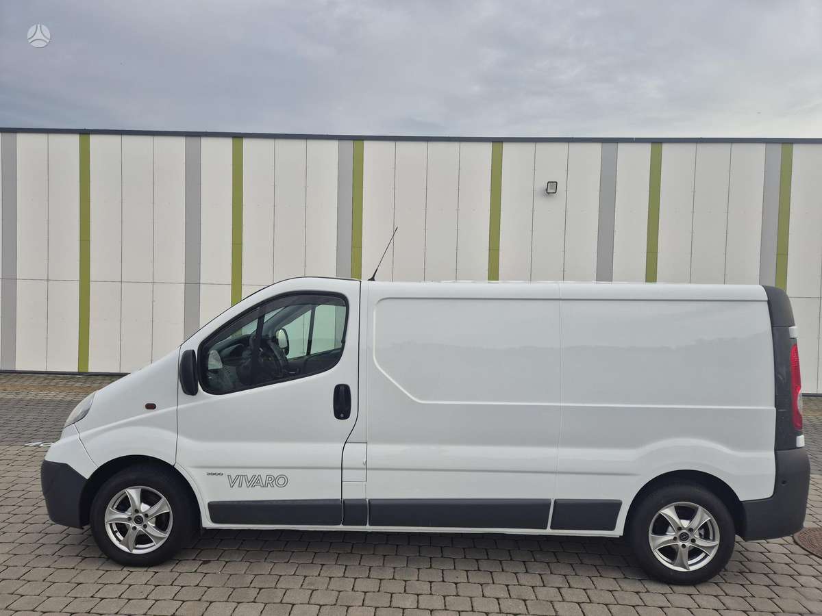 Renault Trafic, 2.0 l., Коммерческий