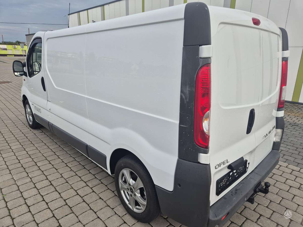 Renault Trafic, 2.0 l., Коммерческий
