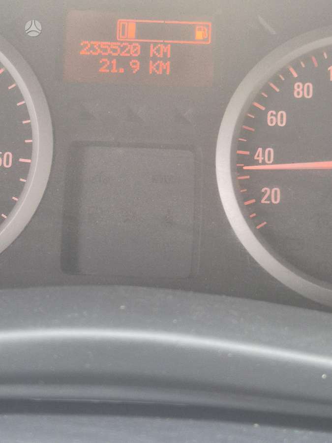 Renault Trafic, 2.0 l., Коммерческий
