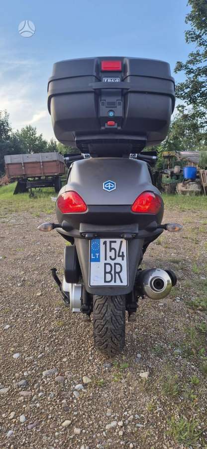 Piaggio MP3 400cc, tricikli