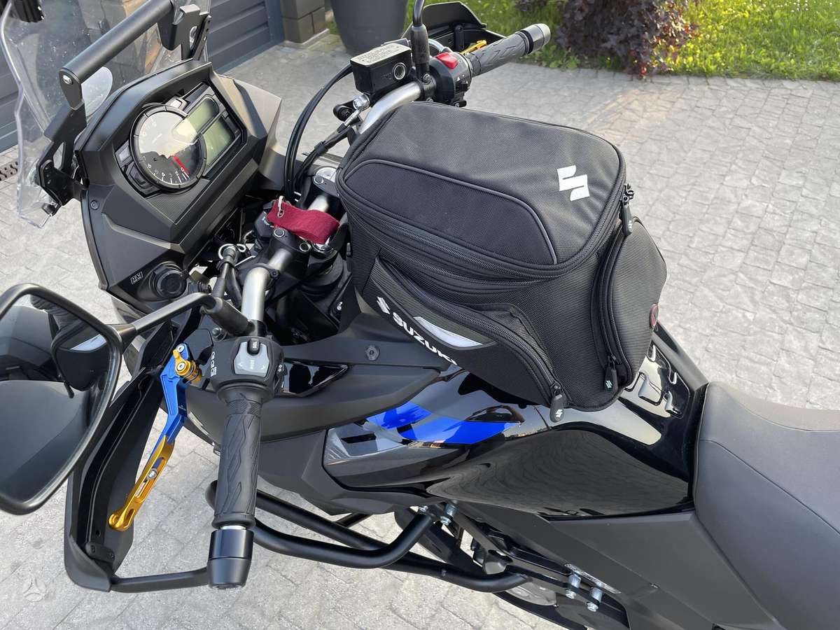 Suzuki DL (V-Strom) 650cc, enduro / adventure