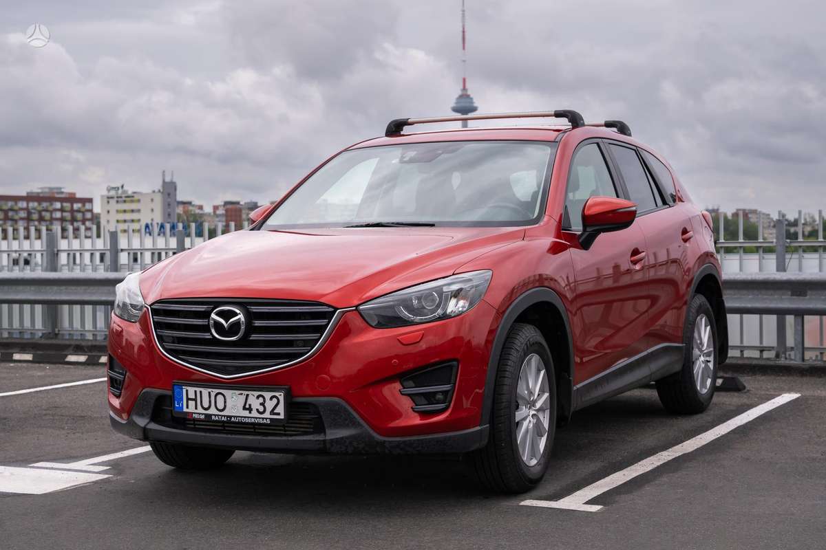 Mazda CX-5, 2.2 l., off-road / crossover