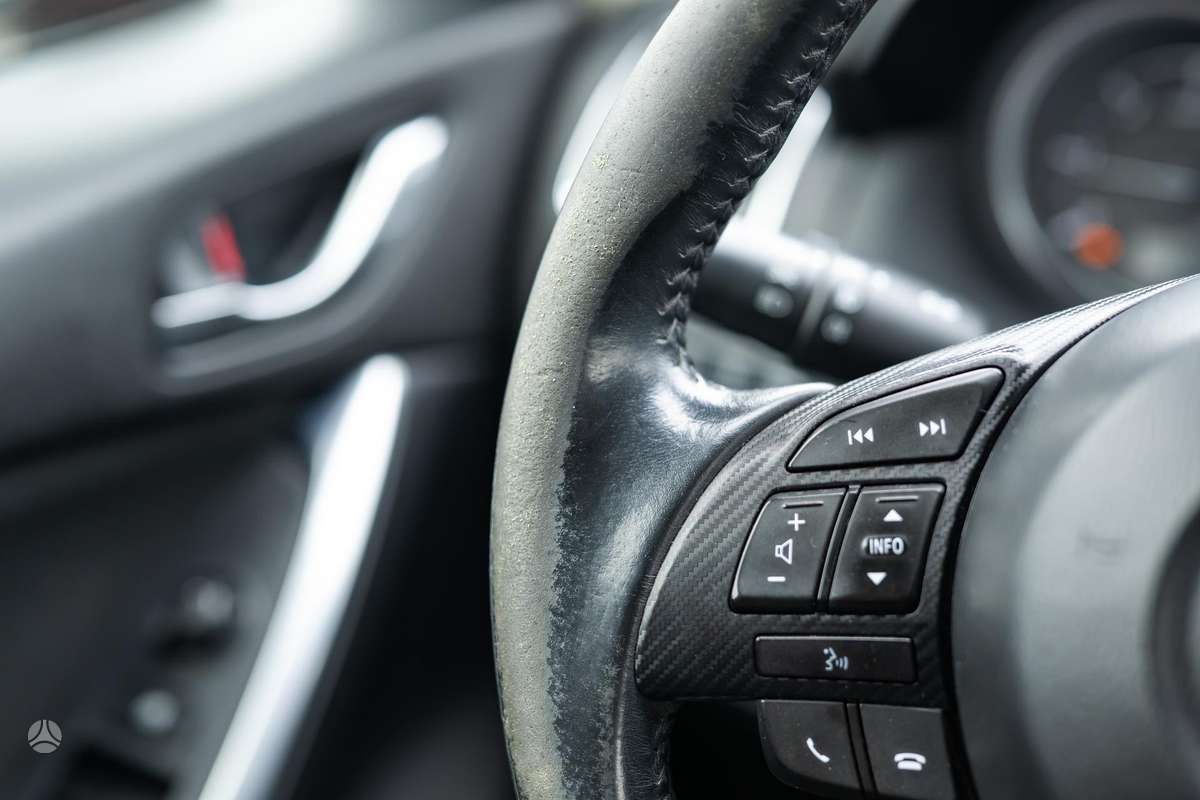 Mazda CX-5, 2.2 l., Внедорожник / Кроссовер