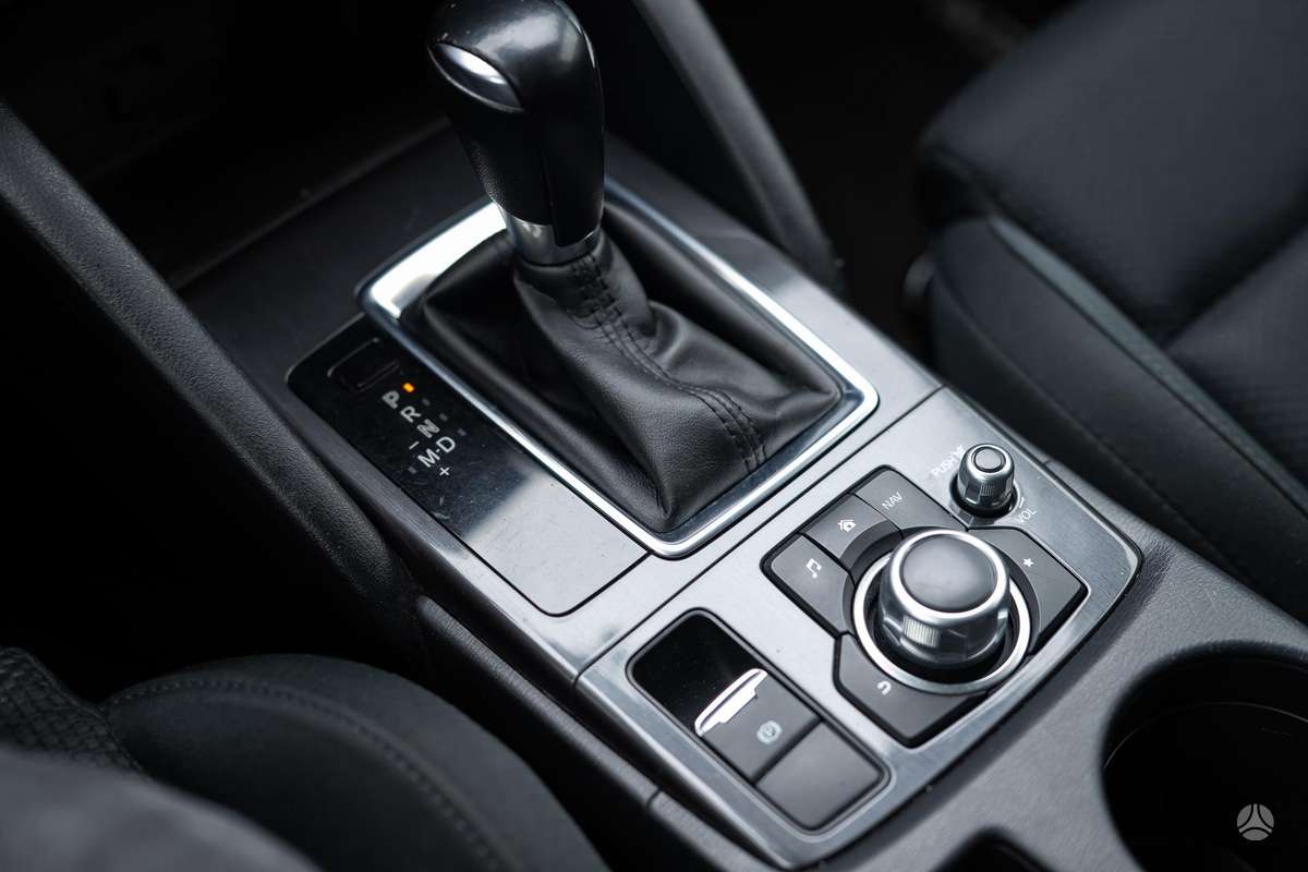 Mazda CX-5, 2.2 l., Внедорожник / Кроссовер