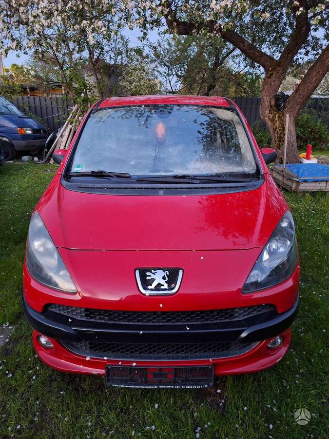 Peugeot 1007 - 2