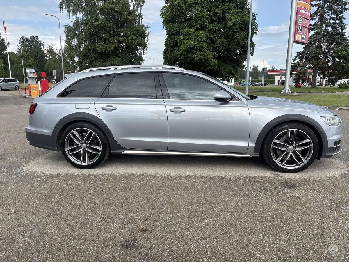 Audi A6 allroad, 3.0 l., Универсал