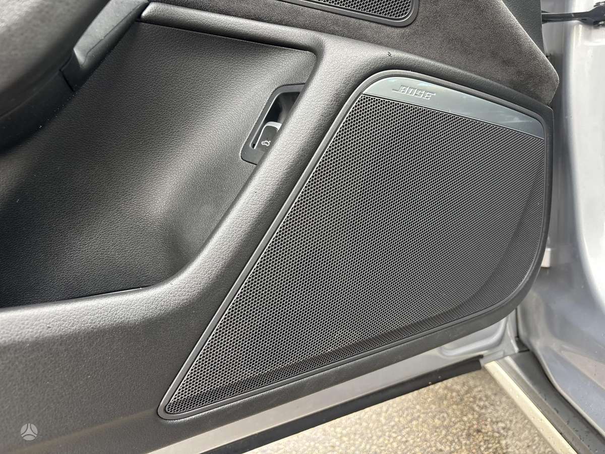 Audi A6 allroad, 3.0 l., Универсал