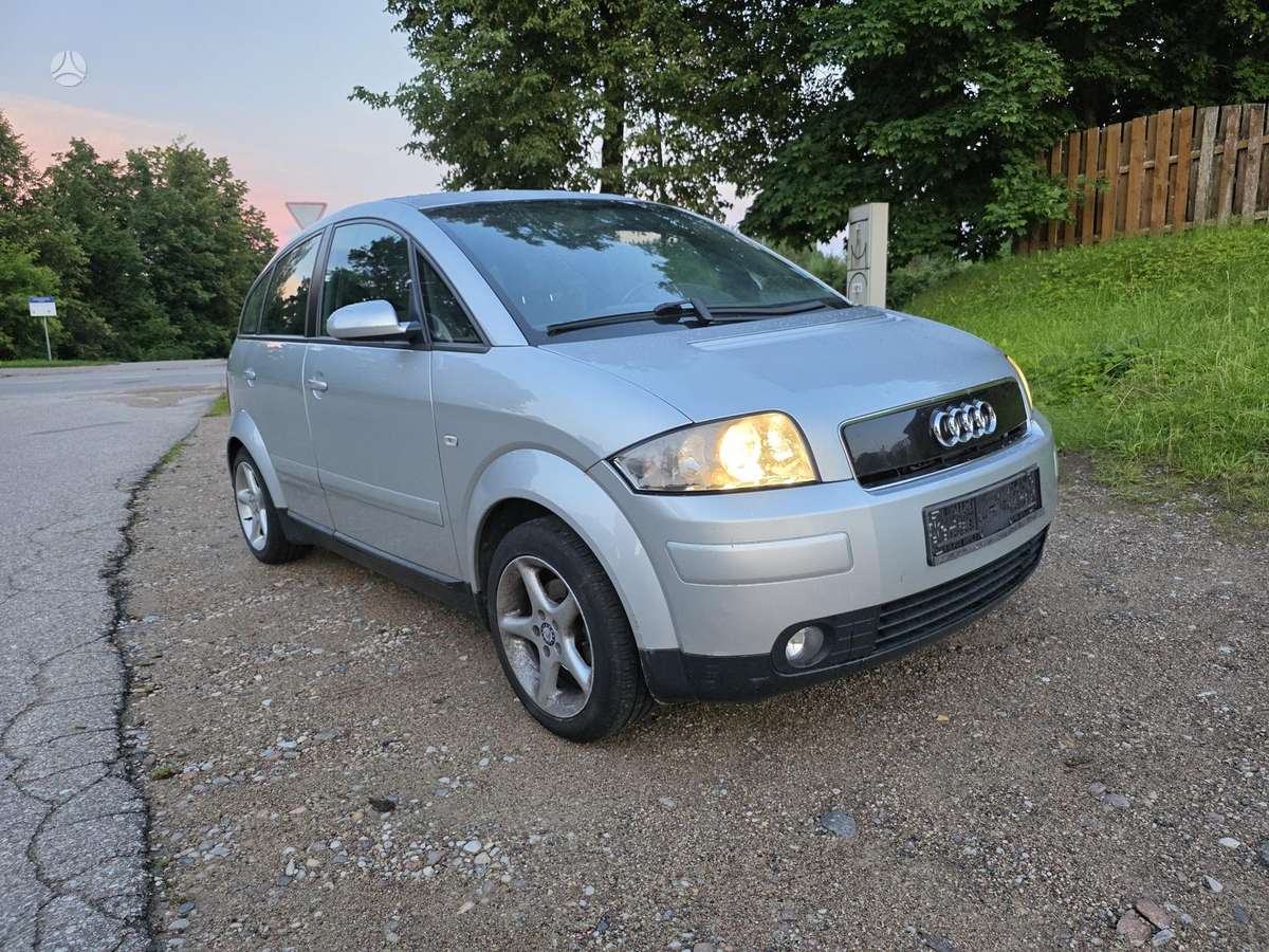 Audi A2, 1.4 l., Хэтчбек