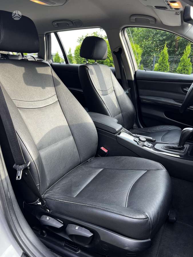 BMW 320, 2.0 l., wagon