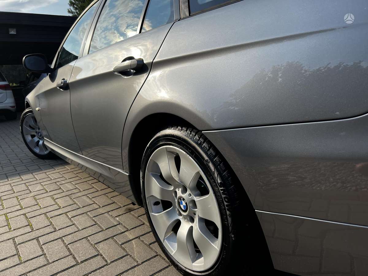 BMW 320, 2.0 l., universalas