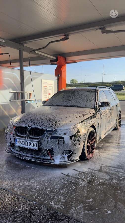 BMW 525, 2.5 l., Универсал
