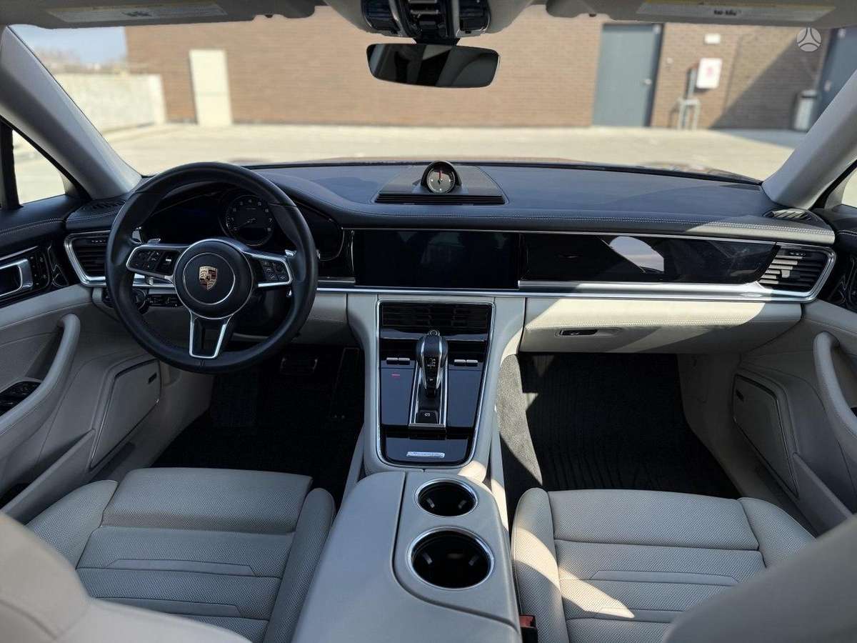 Porsche Panamera, 2.9 l., Хэтчбек