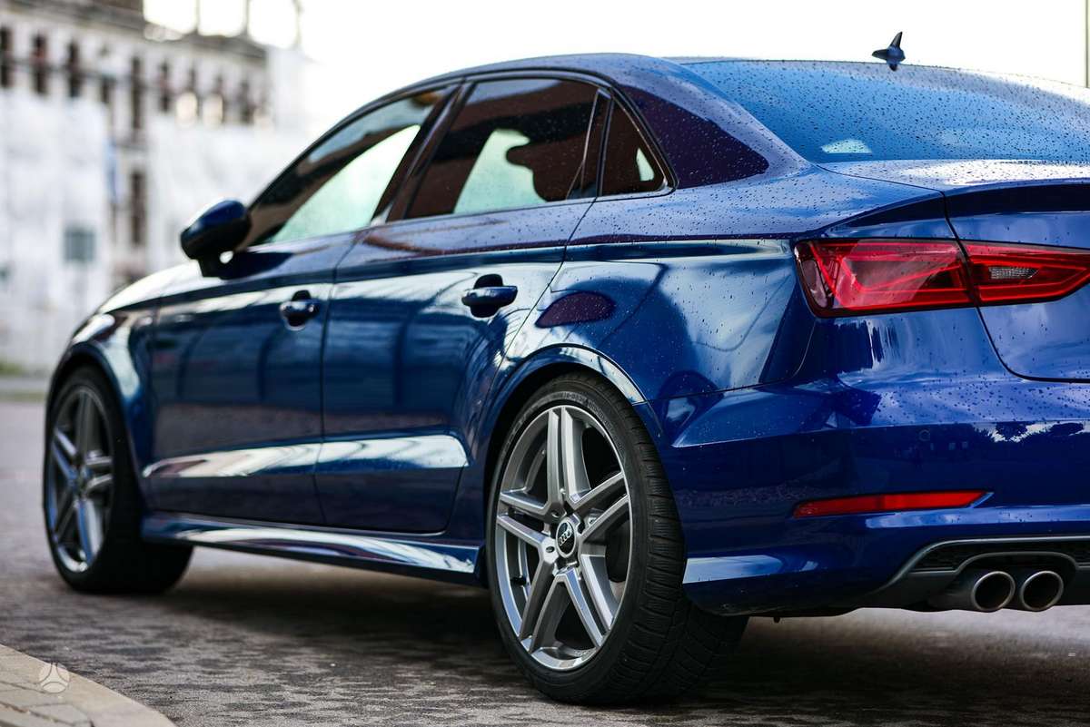 Audi A3, 2.0 l., sedanas