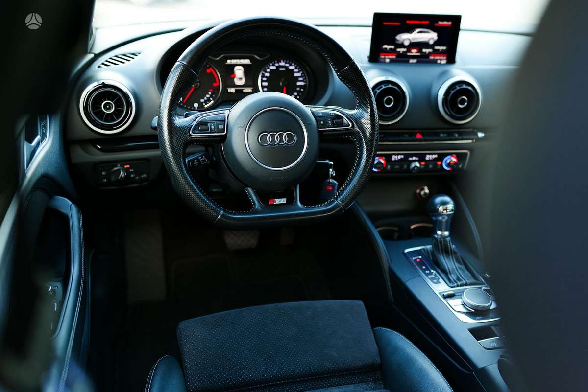Audi A3, 2.0 l., sedanas