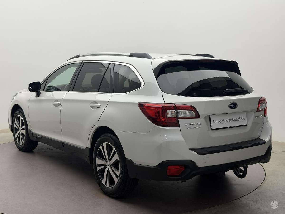 Subaru Outback, 2.5 l., mpv / minivan