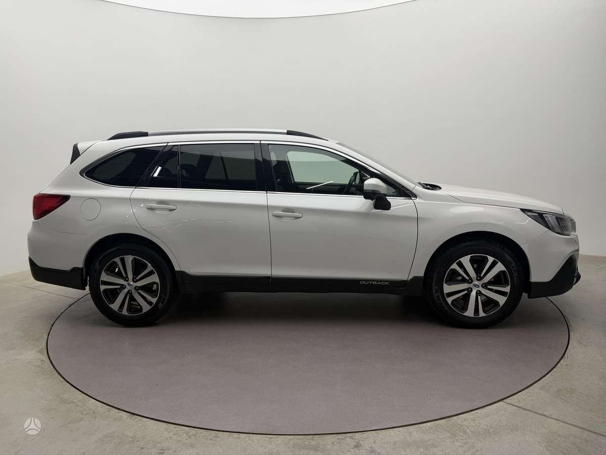 Subaru Outback, 2.5 l., mpv / minivan