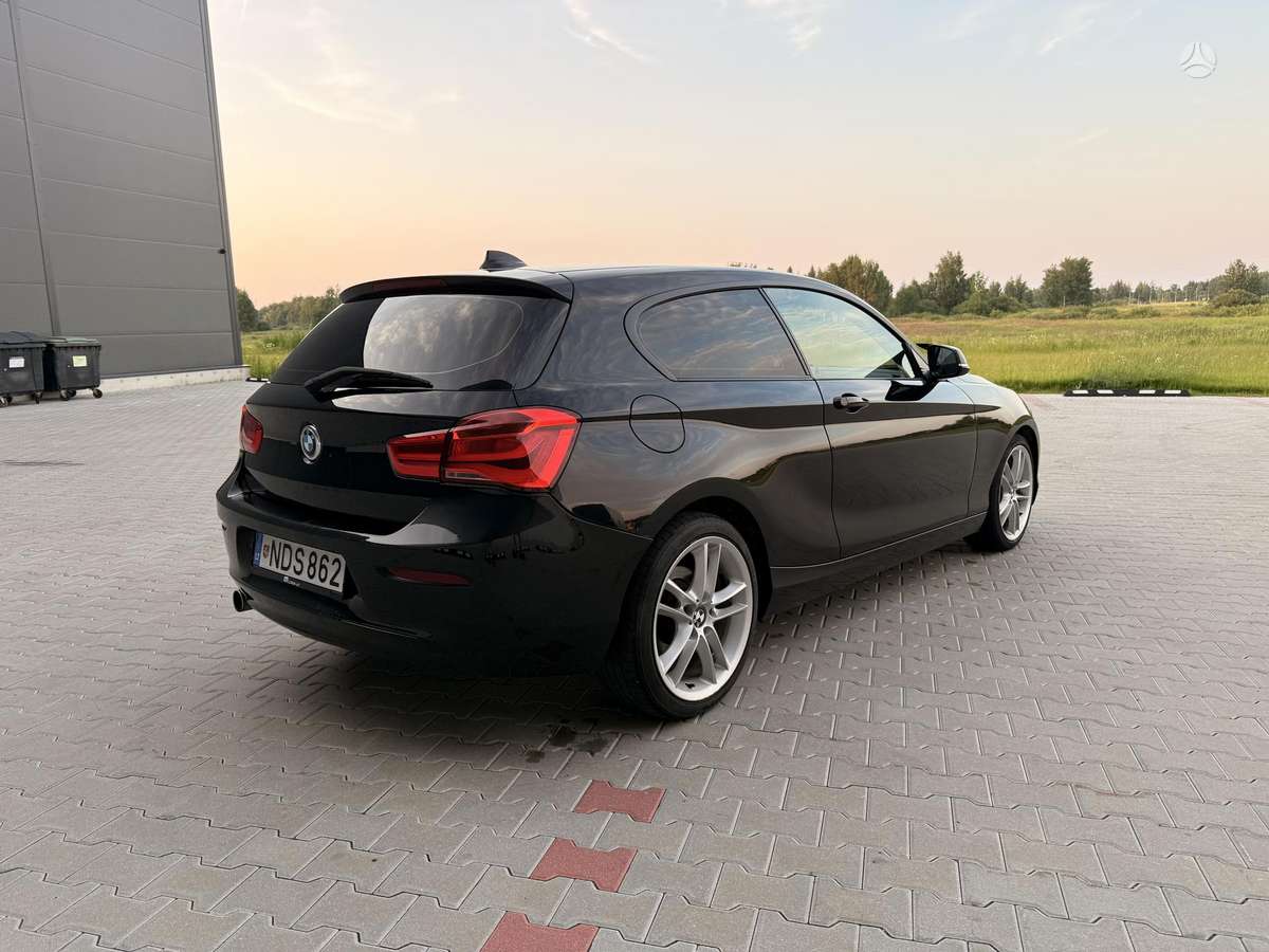 BMW 116, 1.5 l., hatchback