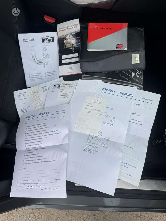 Citroen DS5, 1.6 l., hatchback