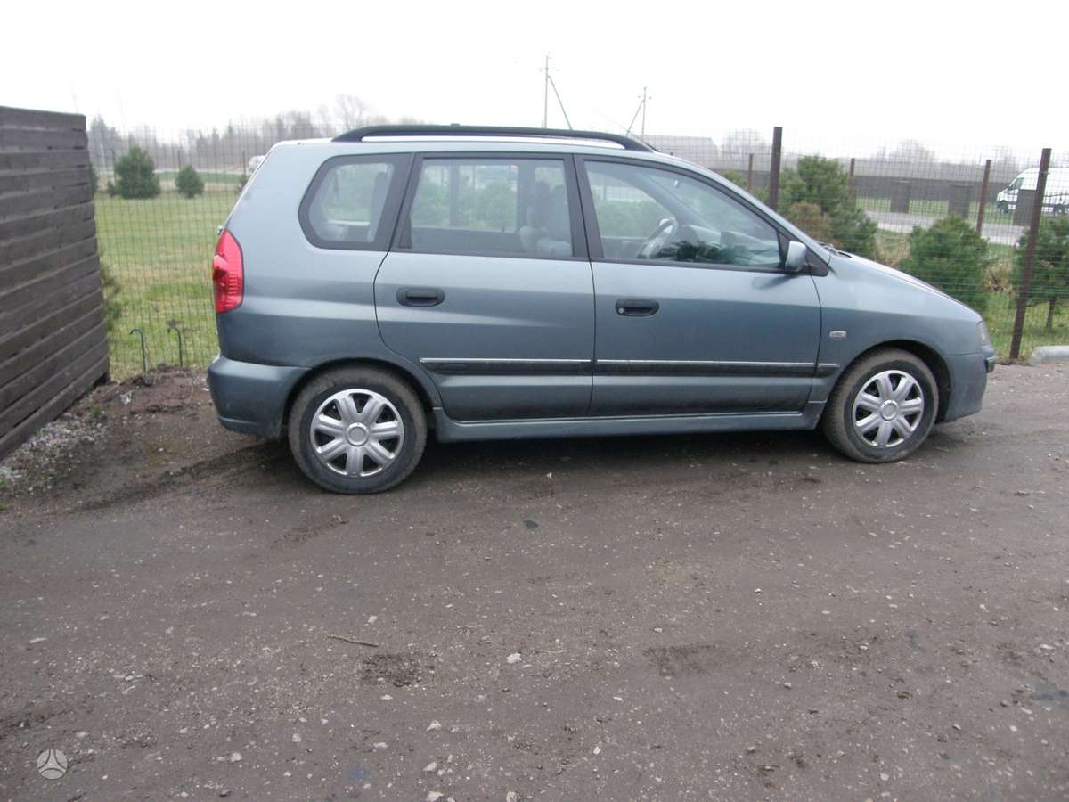 Mitsubishi Space Star Automobilis dalimis