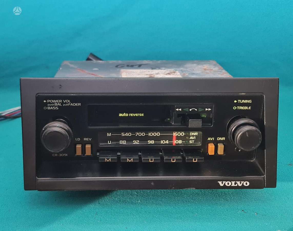 Volvo Cr-309i, cassette players