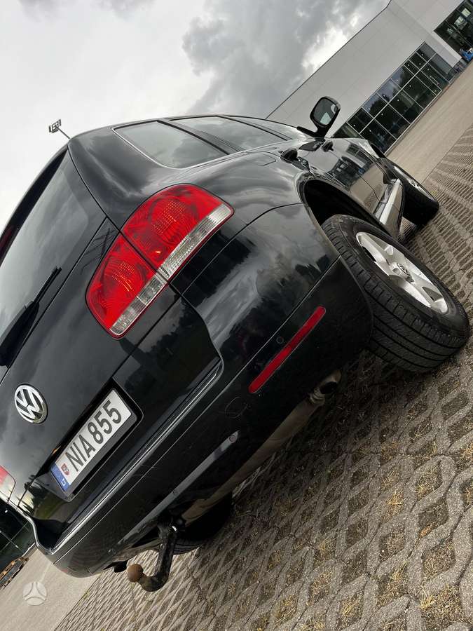 Volkswagen Touareg - 10