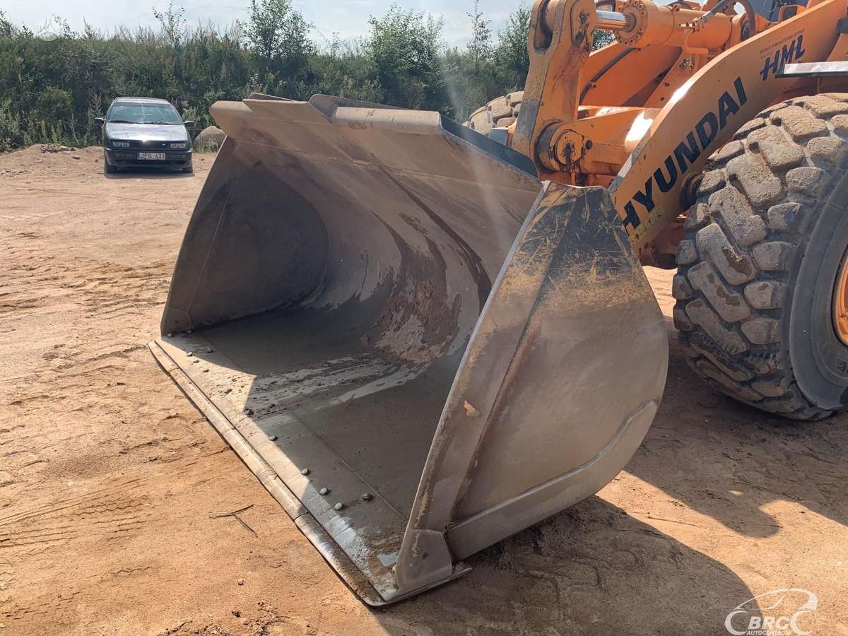 Hyundai HL970 4.2m3, frontal loader