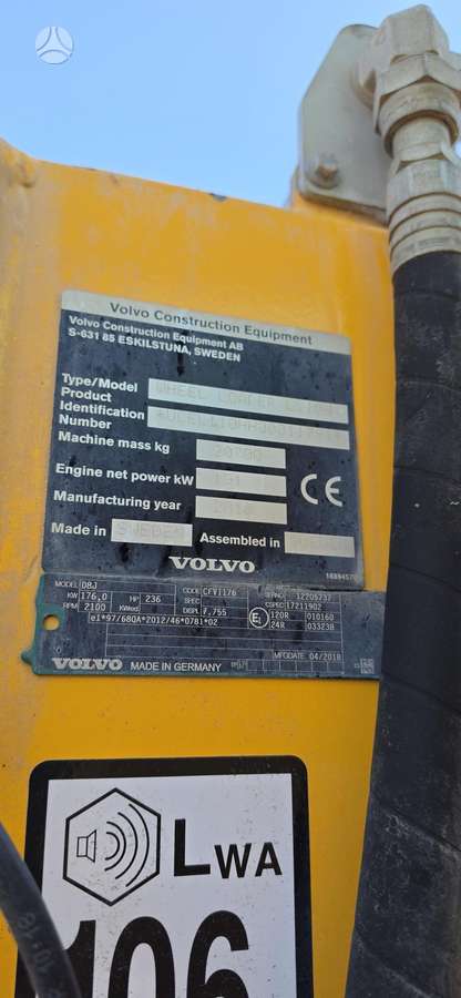 Volvo L110H, frontal loader