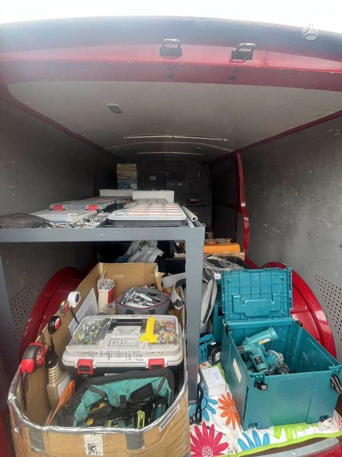 Volkswagen Transporter - 8