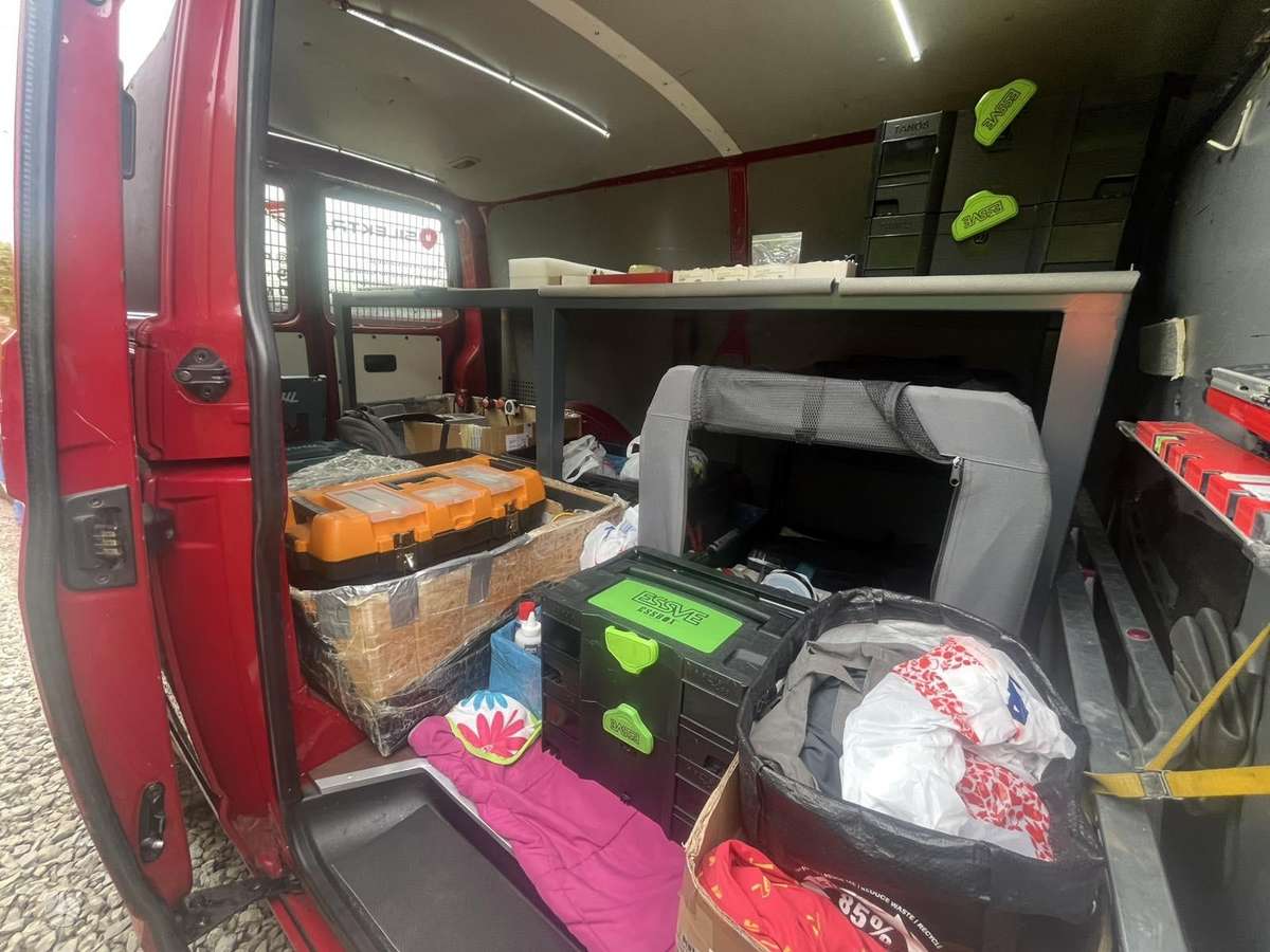 Volkswagen Transporter - 9