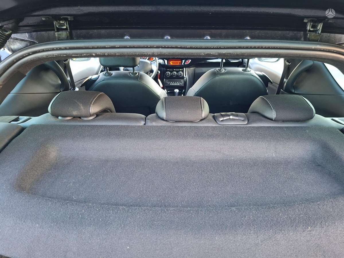 Citroen DS3, 1.6 l., Хэтчбек