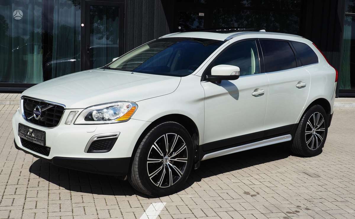 Volvo XC60 - 1