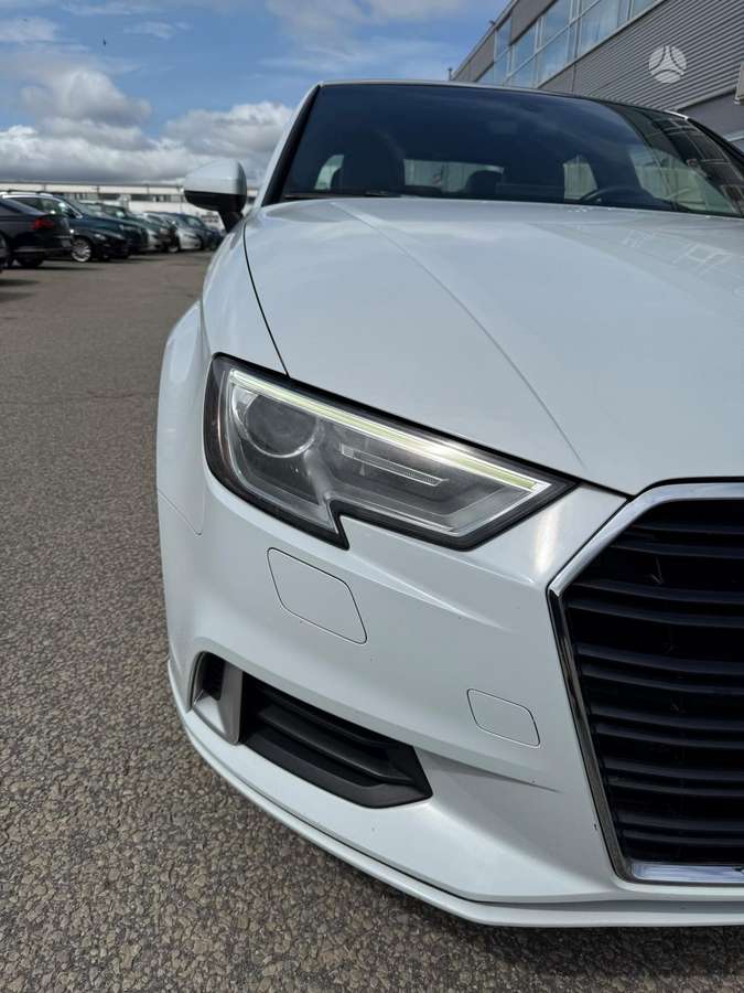 Audi A3, 2.0 l., saloon / sedan