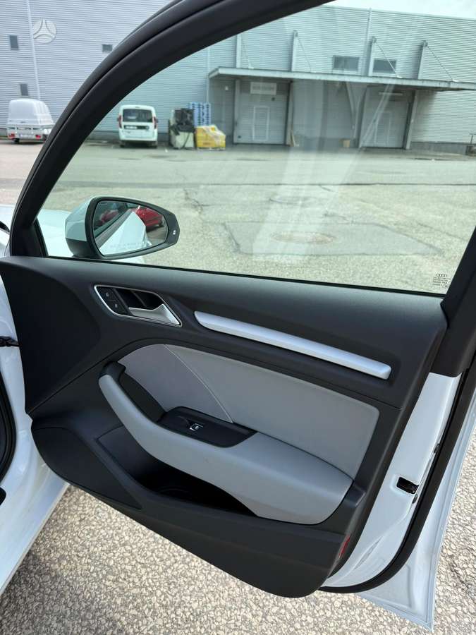 Audi A3, 2.0 l., saloon / sedan