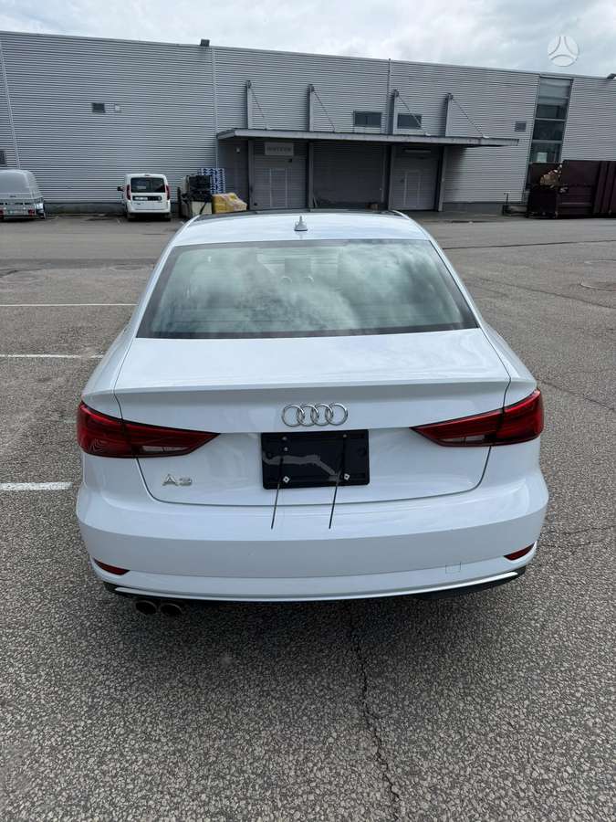 Audi A3, 2.0 l., saloon / sedan