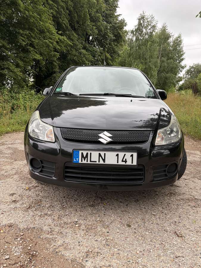 Suzuki SX4, 1.9 l., hatchback