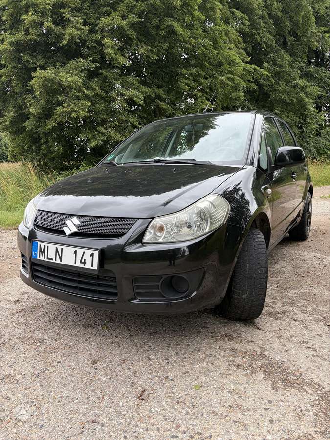 Suzuki SX4, 1.9 l., hatchback
